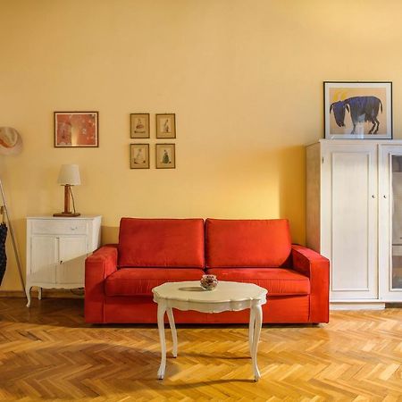 “Gem In Luxurious Street” Wi-Fi Apartment Florence Exterior photo